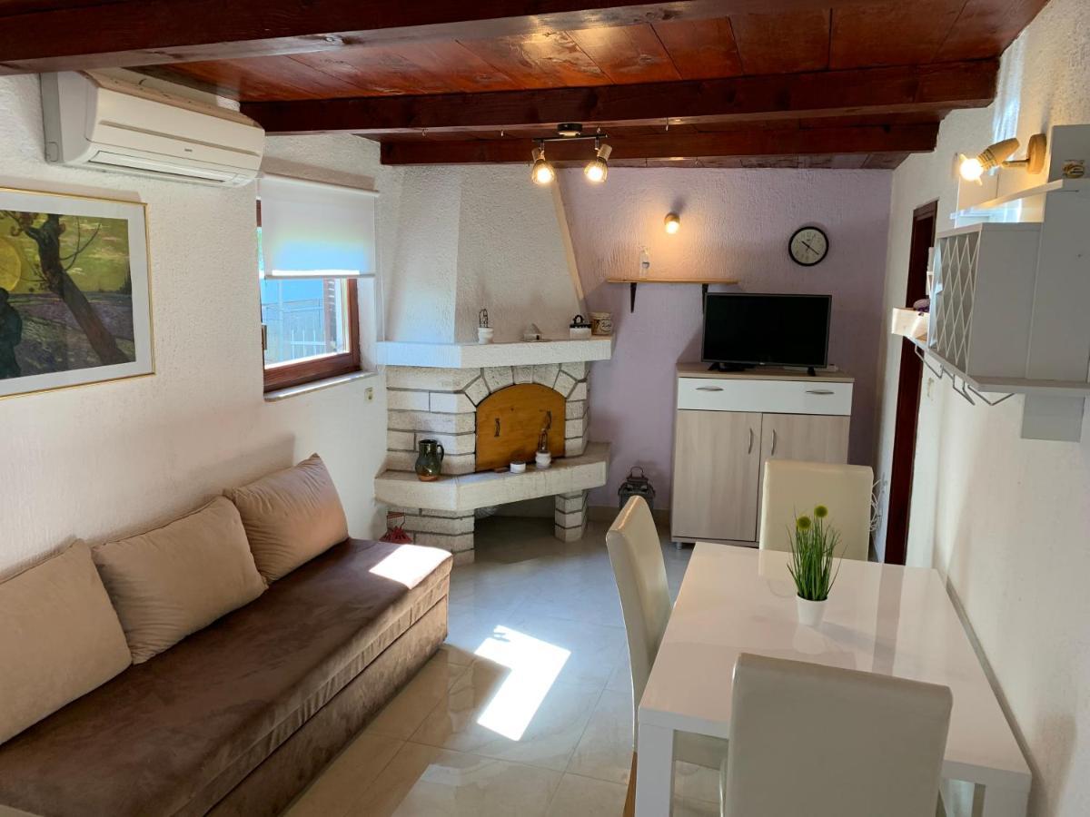 Holiday Home Dorina Pula Dış mekan fotoğraf