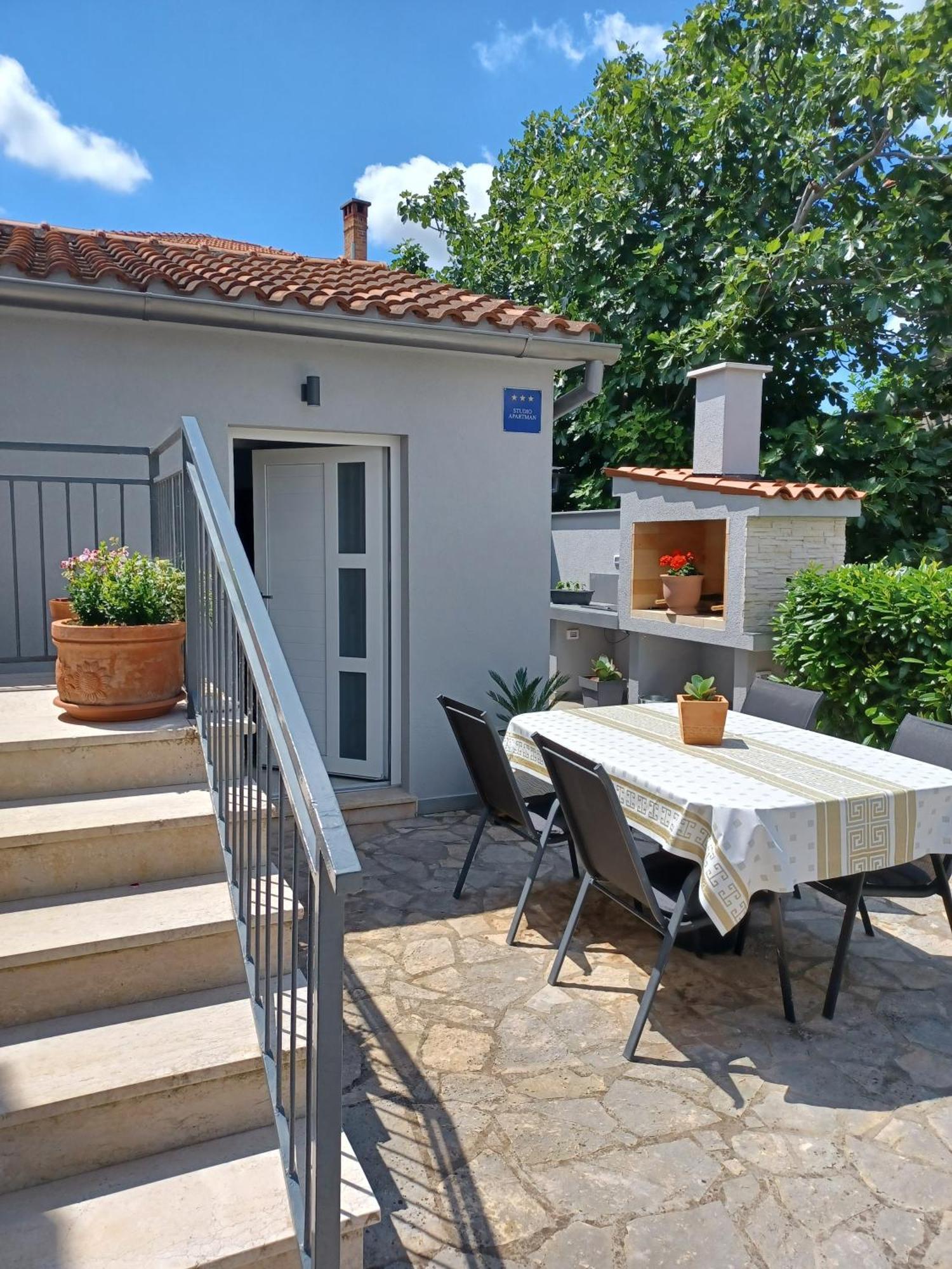Holiday Home Dorina Pula Dış mekan fotoğraf